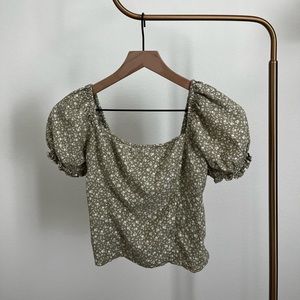 Abercrombie & Fitch Puff Sleeve Smocked Back Top